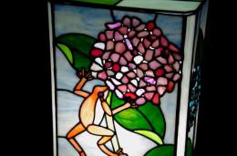 ステンドグラスあんどん・紫陽花と蛙