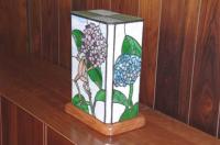 ステンドグラスあんどん・紫陽花と蛙